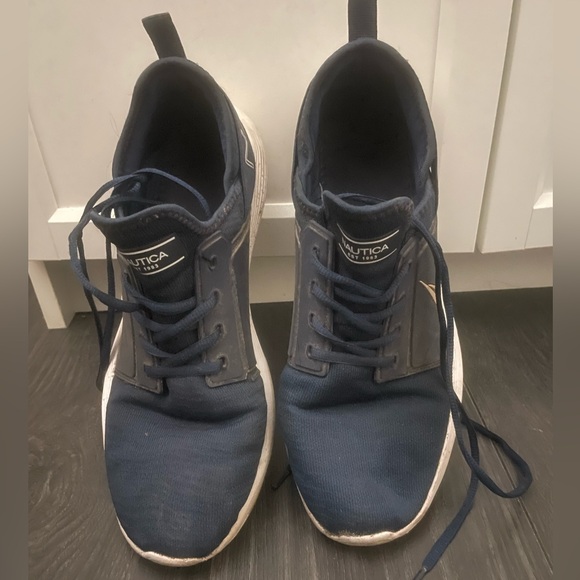 Just cleaning up and making room for new stuff - Picture 2 of 4